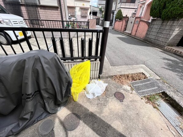 エコキューブ初芝の物件内観写真